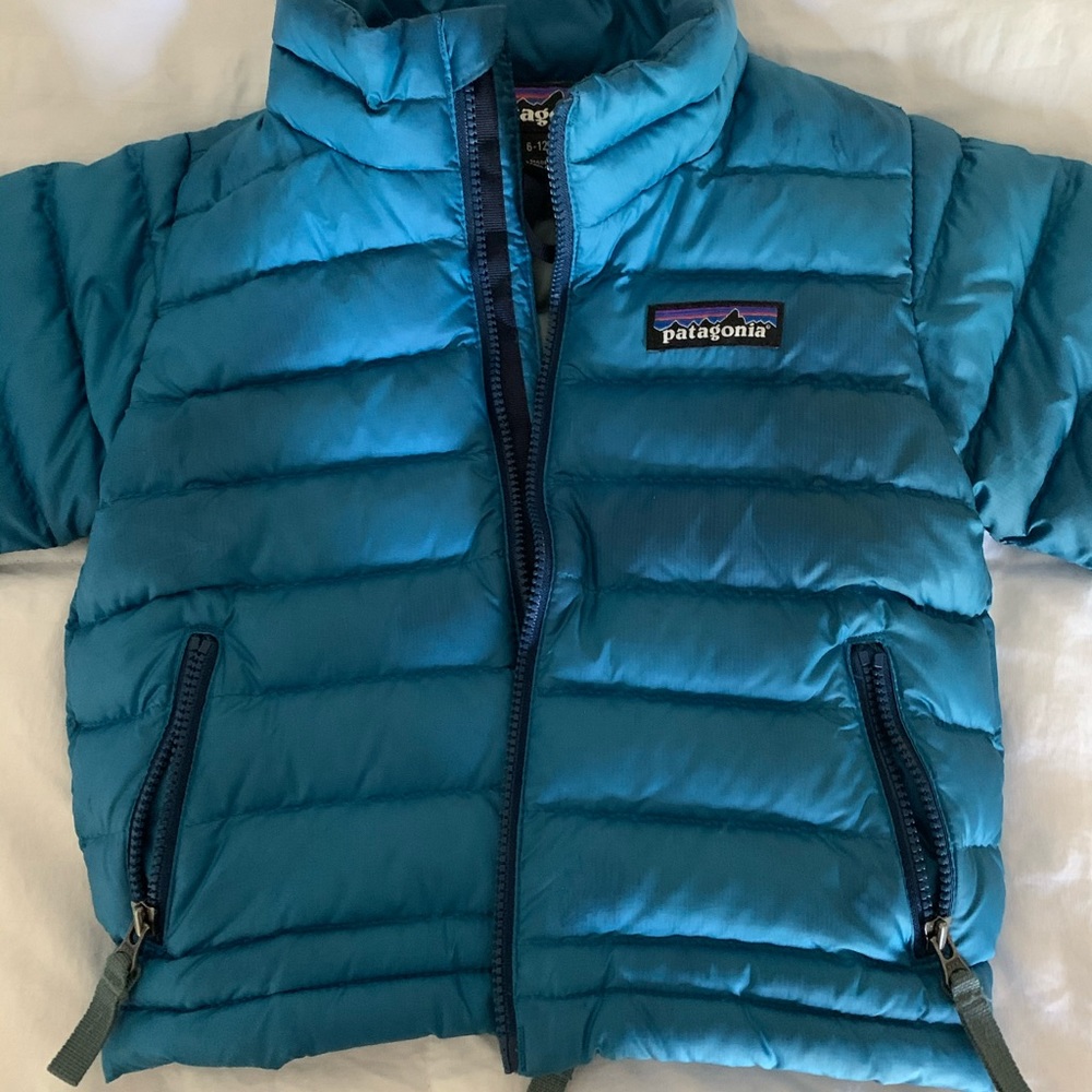 Patagonia infant down sweater coat, 6-12 months